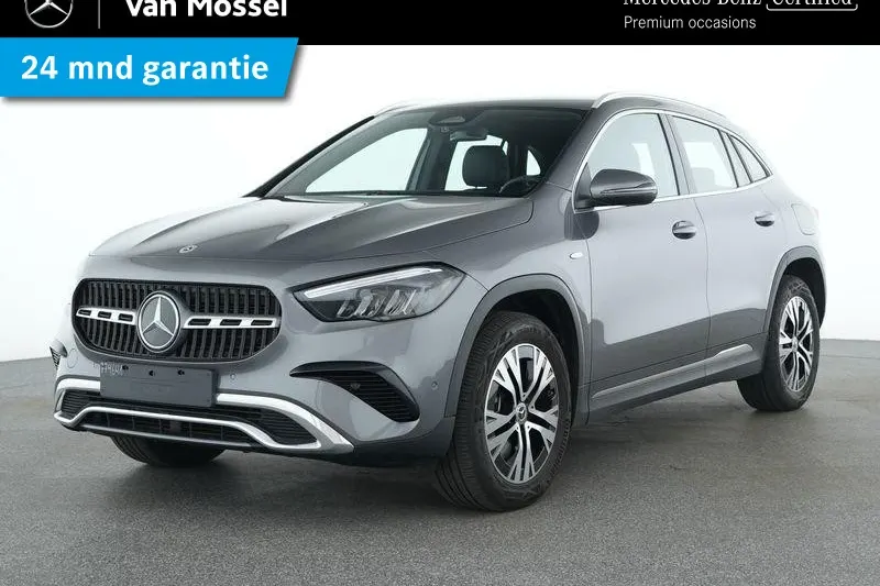 Mercedes-Benz GLA (2025)