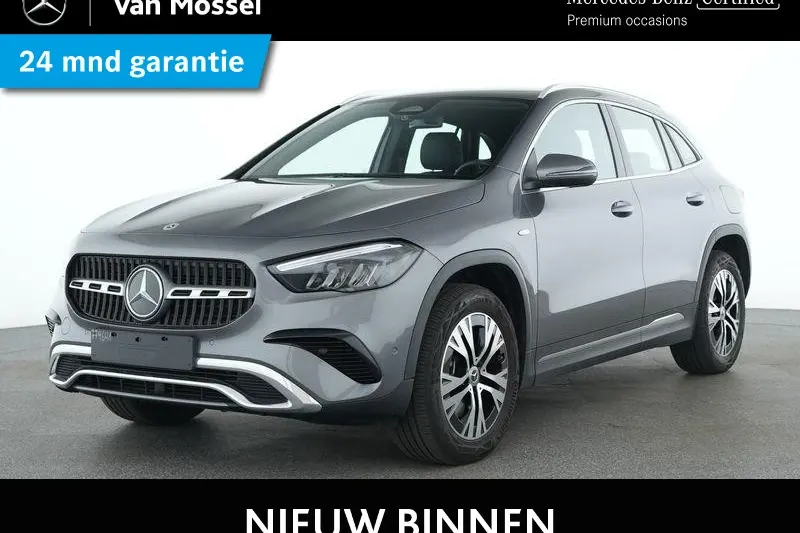 Mercedes-Benz GLA (2025)