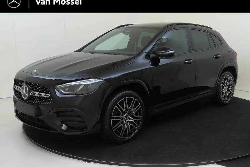 Mercedes-Benz GLA (2026)