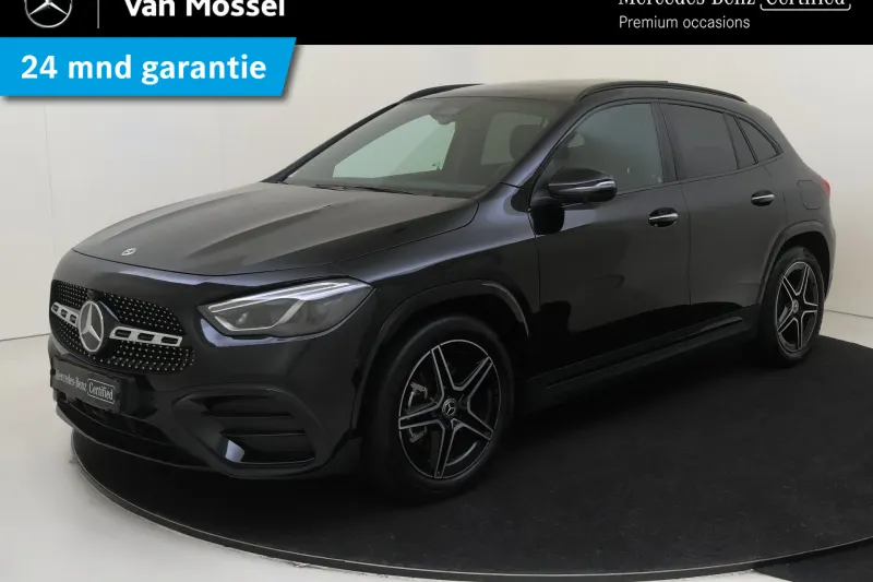 Mercedes-Benz GLA (2024)