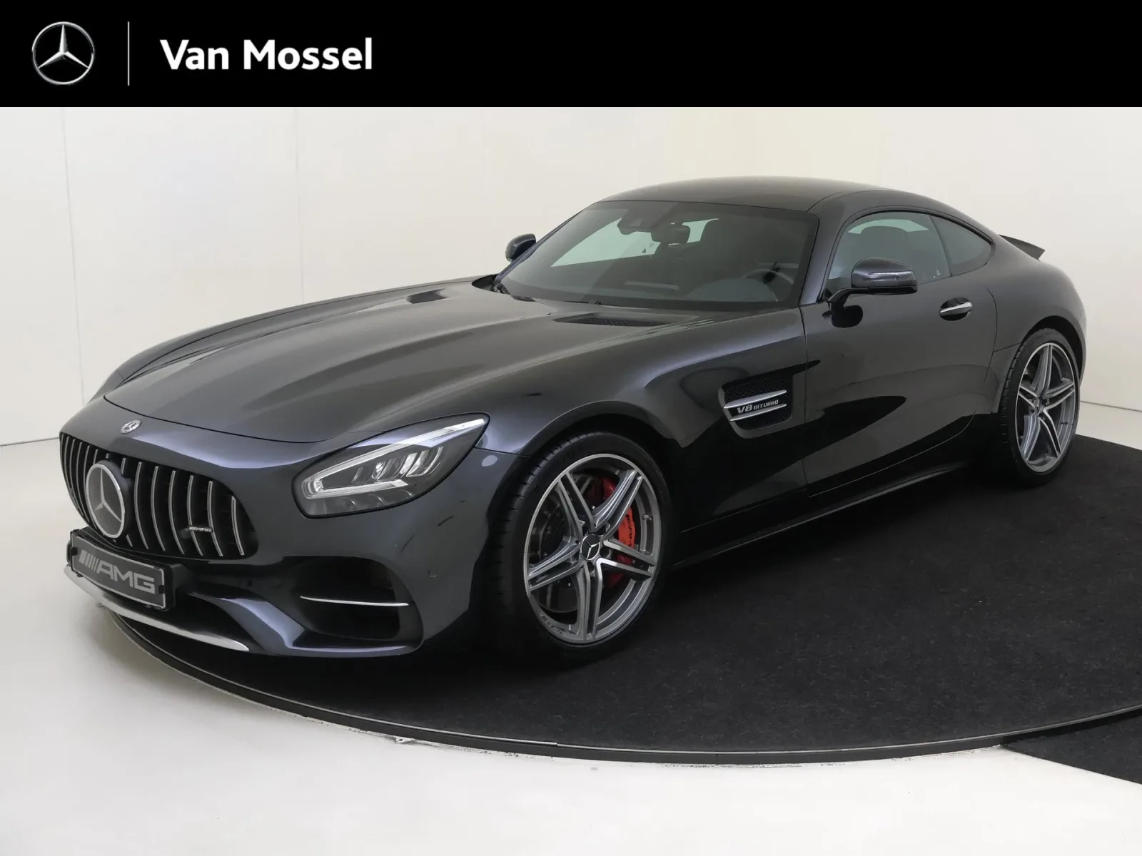 Mercedes-AMG GT (2020) — foto 1