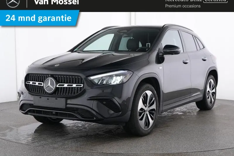 Mercedes-Benz GLA (2025)