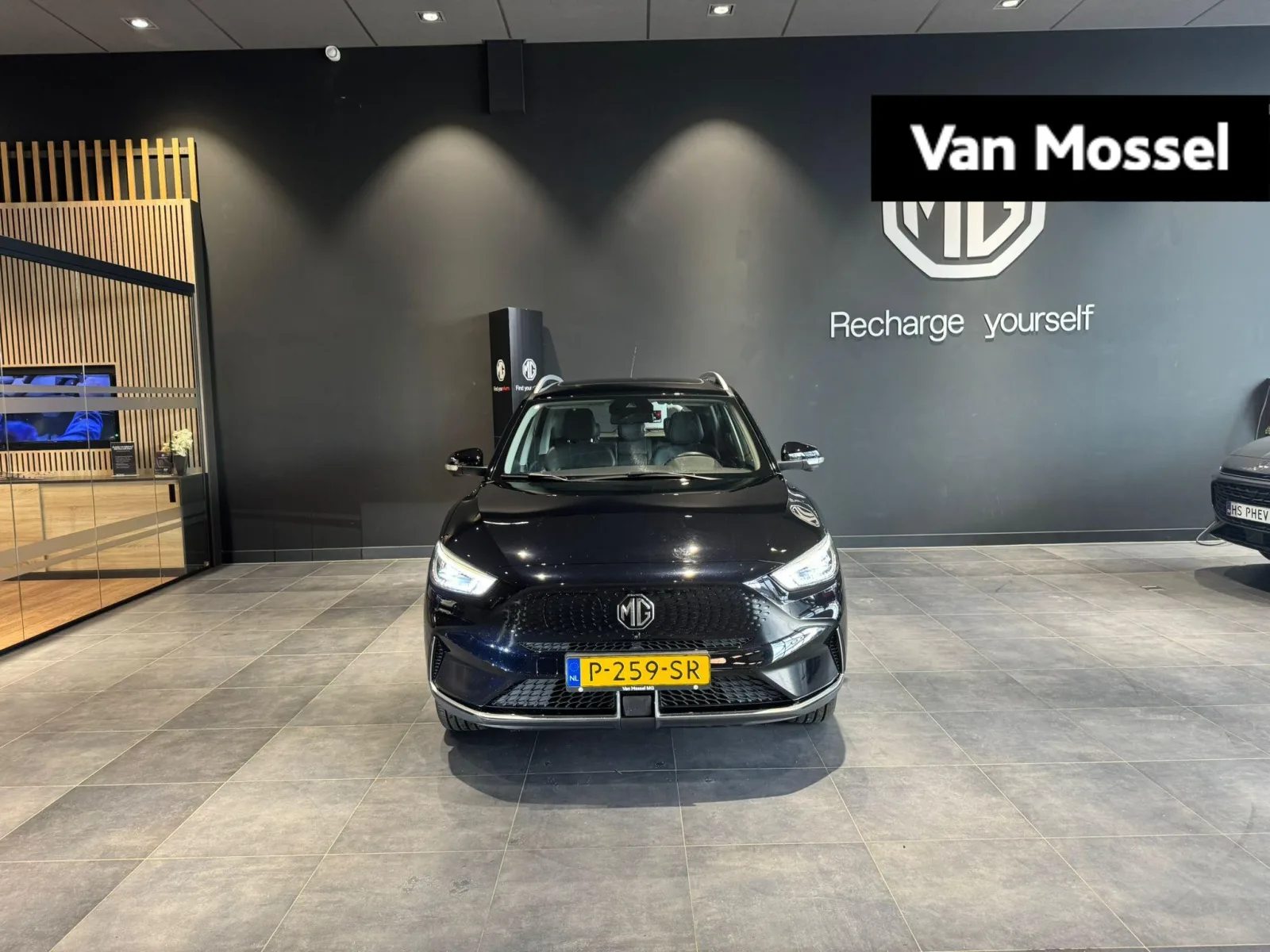 MG ZS EV (2022) — foto 1