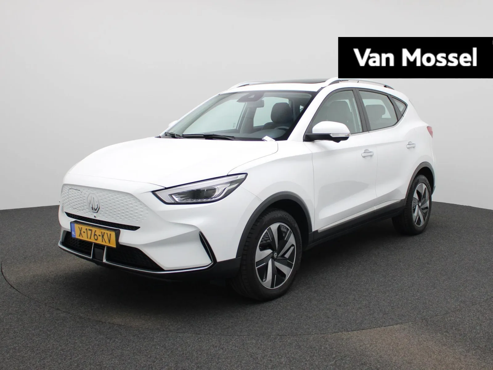 MG ZS EV (2023) — foto 1