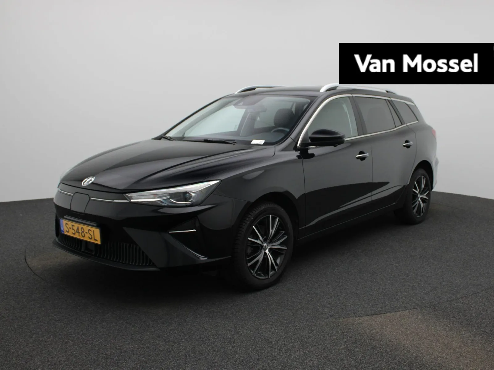 MG MG5 (2023) — foto 1