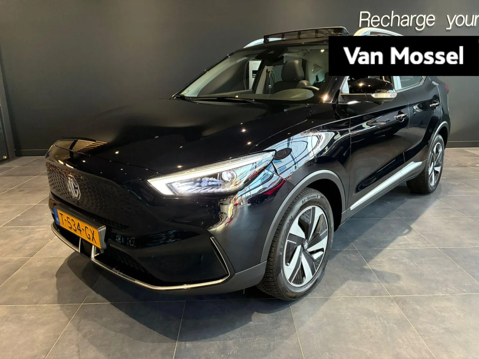 MG ZS EV (2023) — foto 1
