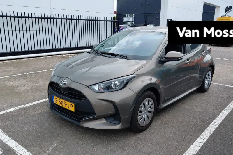 Toyota Yaris (2023)