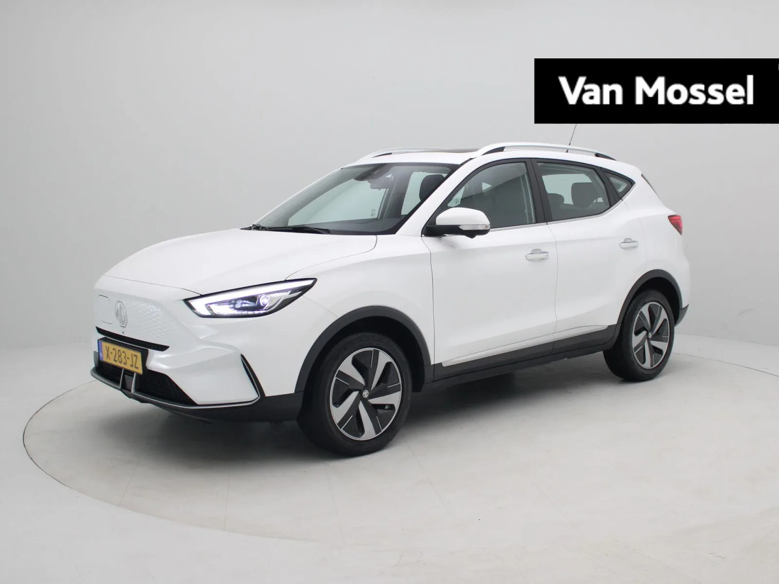 MG ZS EV (2023) — foto 1