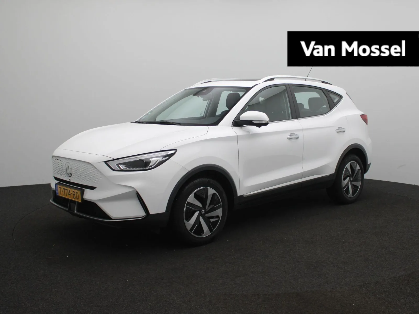 MG ZS EV (2023) — foto 1