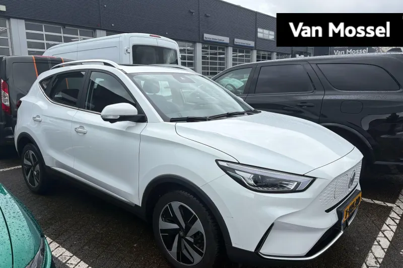 MG ZS EV (2023)