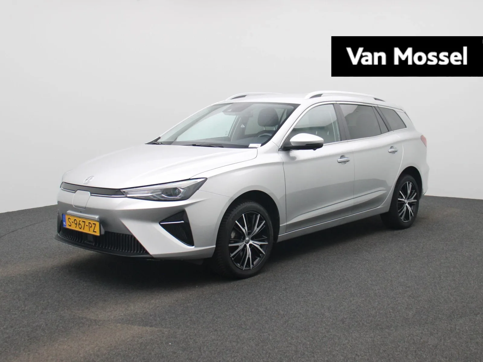 MG MG5 (2023) — foto 1