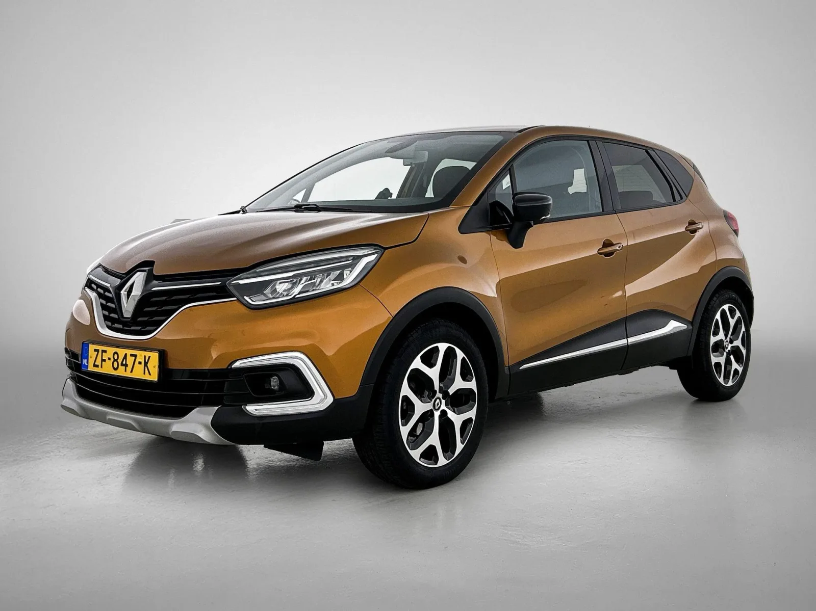 Renault Captur (2019) — foto 1