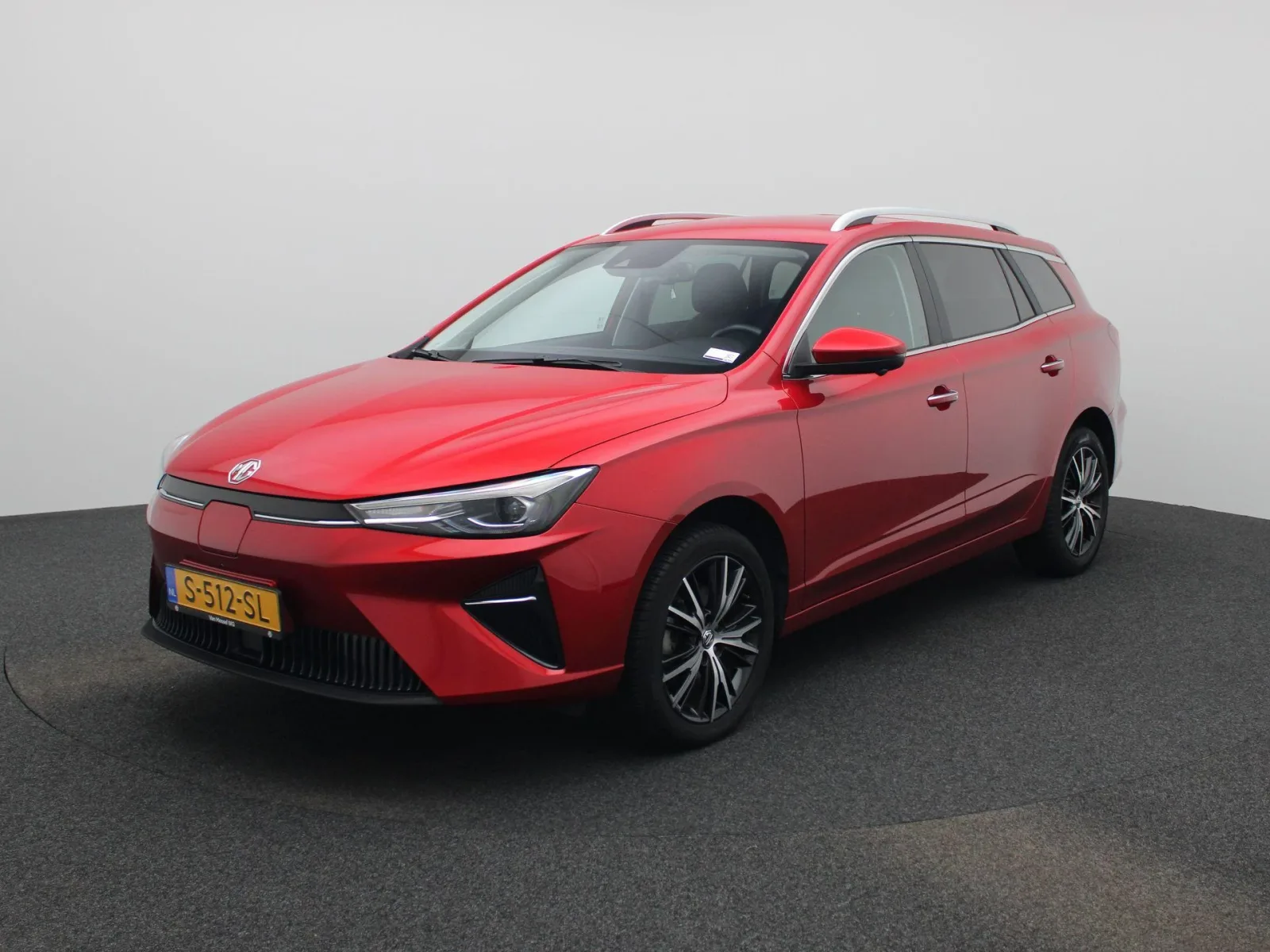MG MG5 (2023) — foto 1
