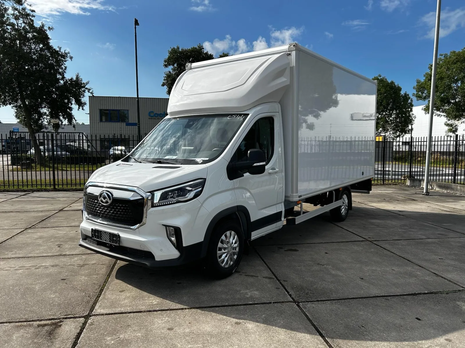 Maxus eDeliver9 (2026) — foto 1