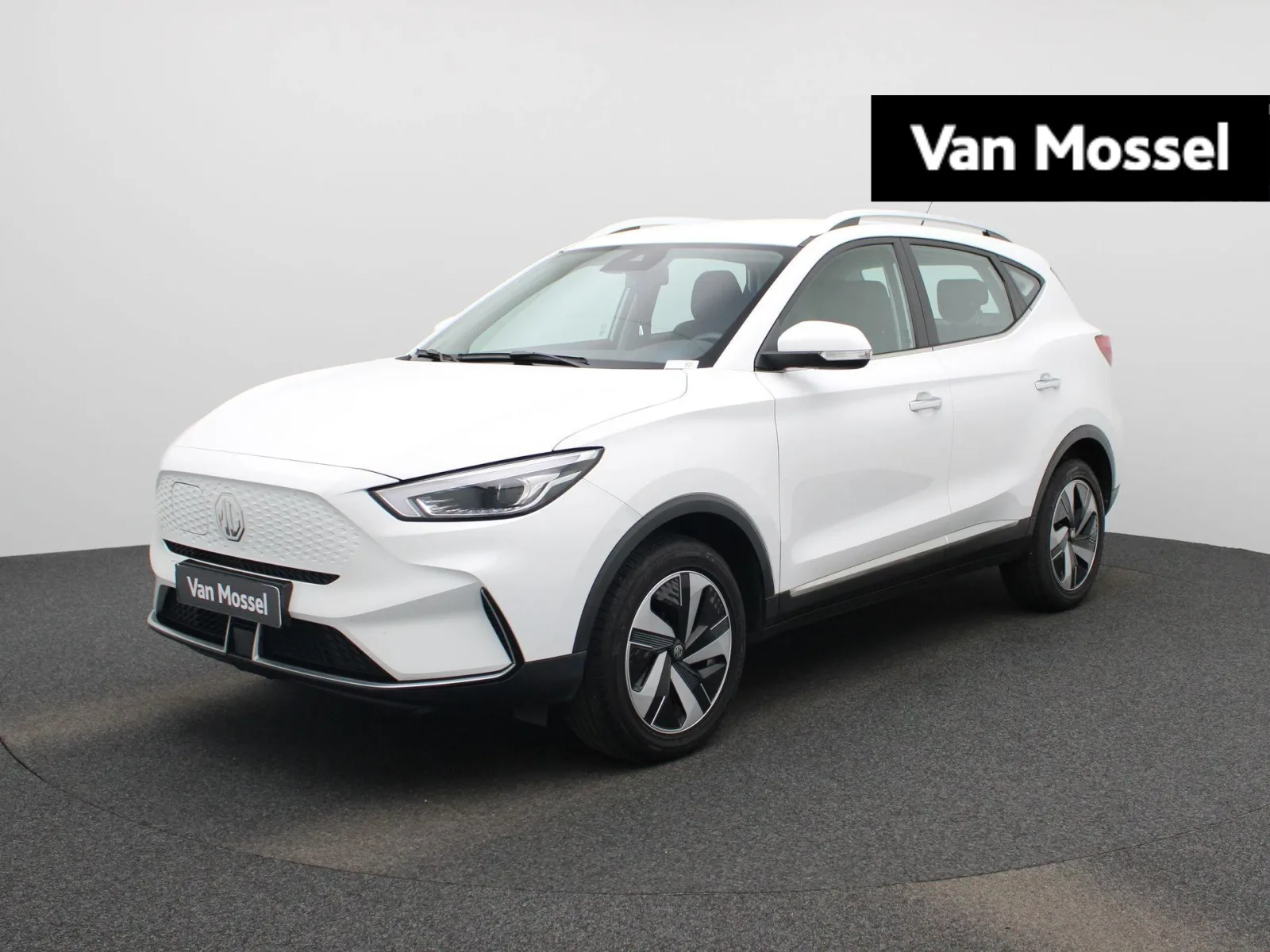 MG ZS EV (2023) — foto 1