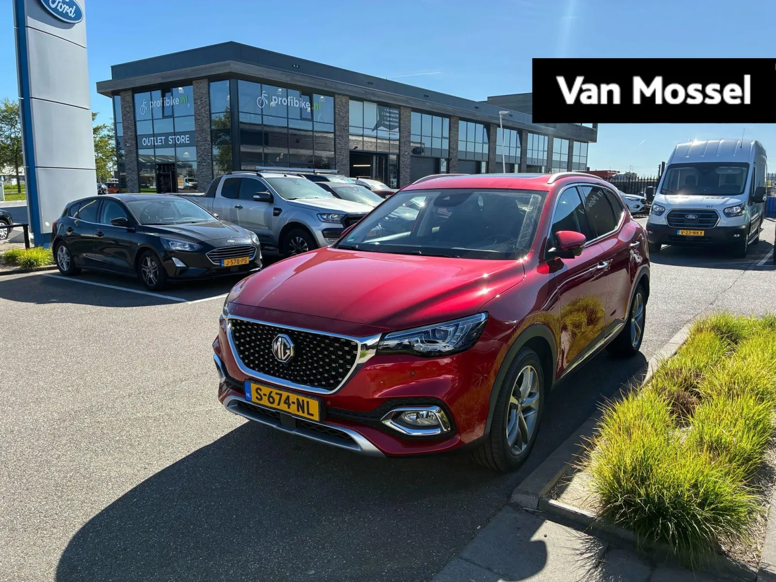 MG MG HS (2023) — foto 1
