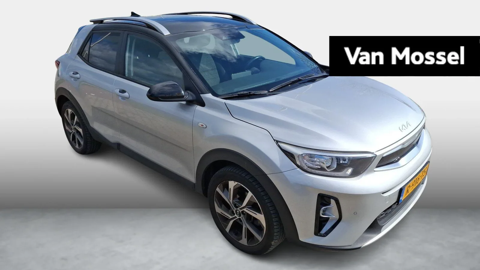 Kia Stonic (2022) — foto 1