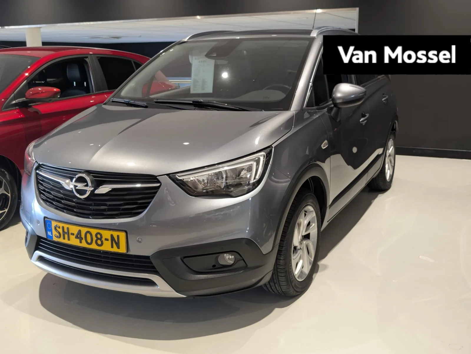 Opel Crossland (2018) — foto 1