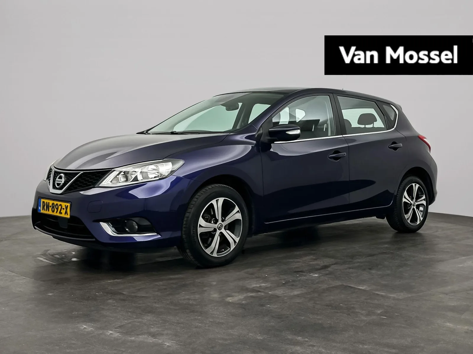 Nissan Pulsar (2018) — foto 1