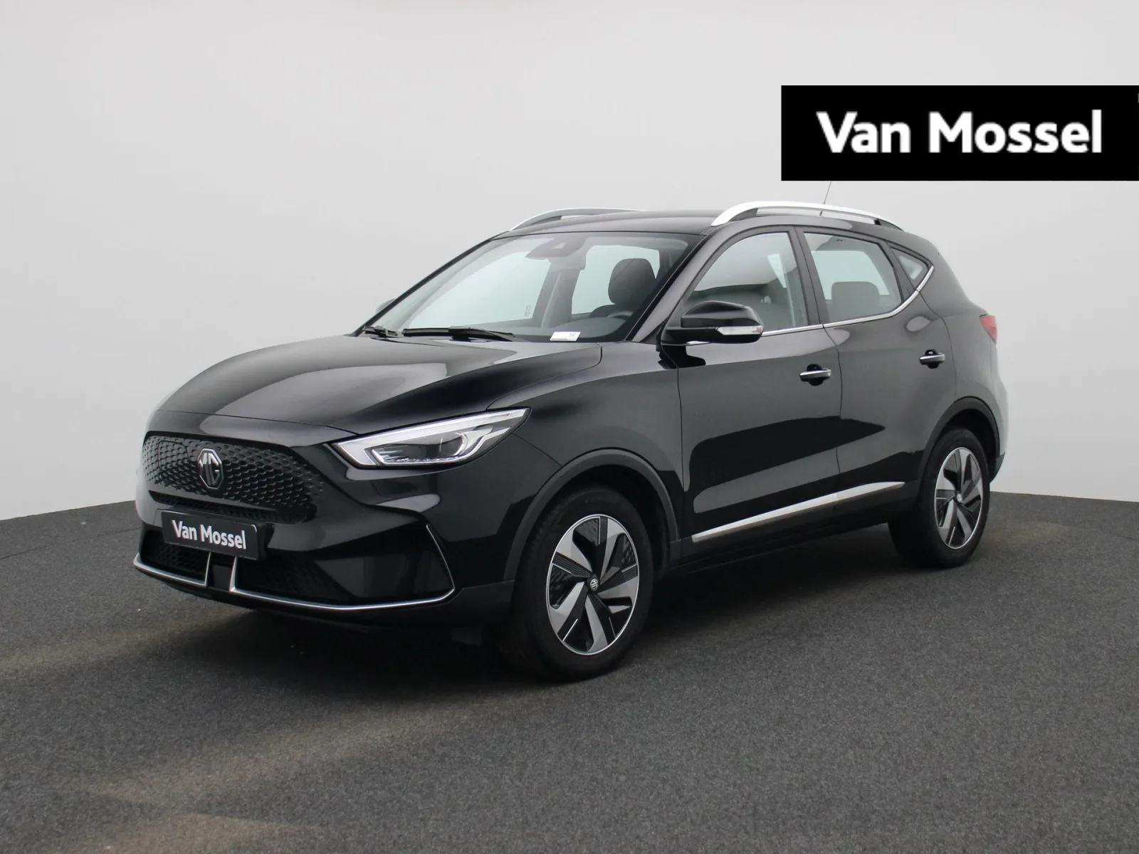MG ZS EV (2023) — foto 1