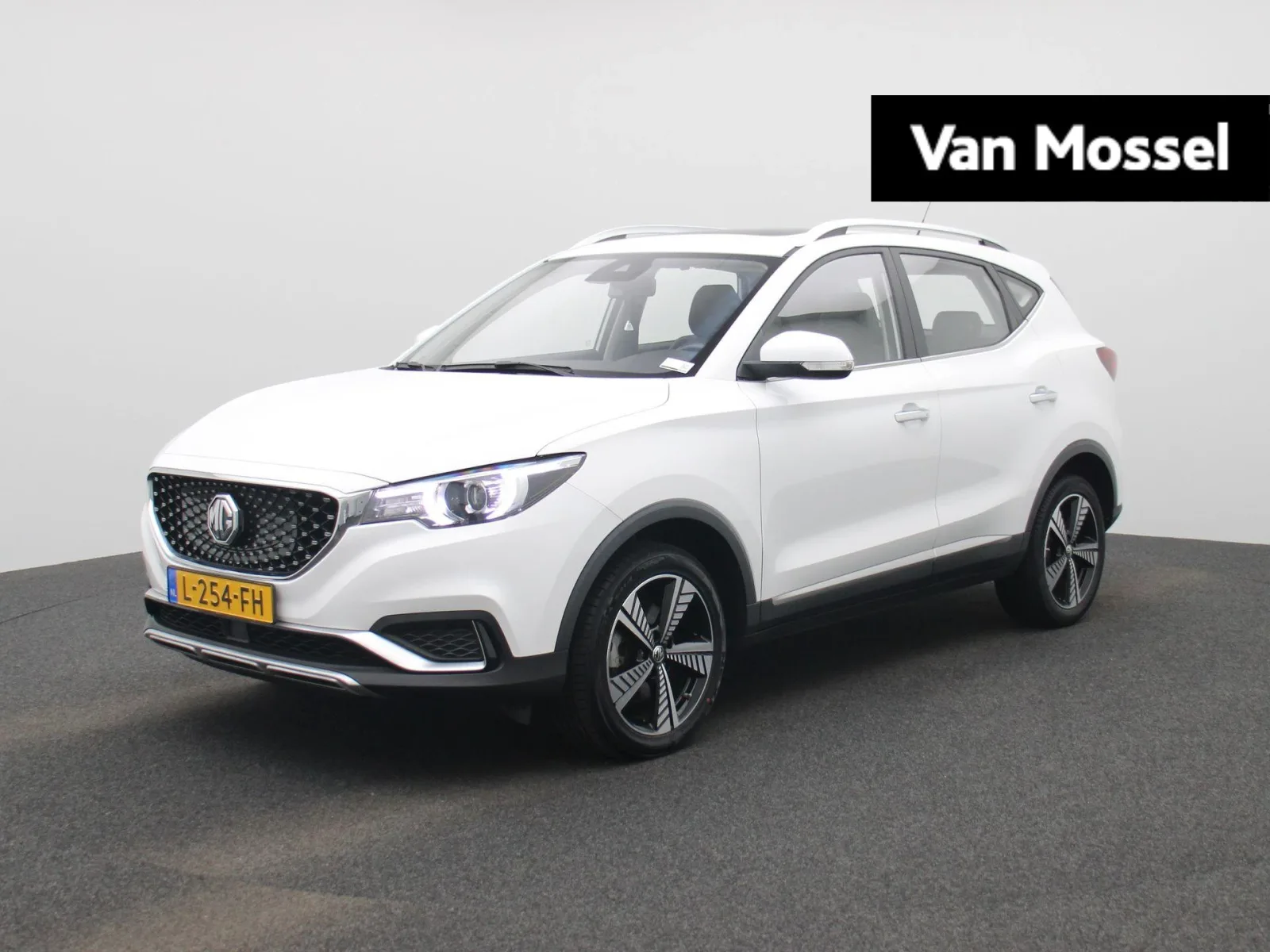 MG ZS EV (2021) — foto 1