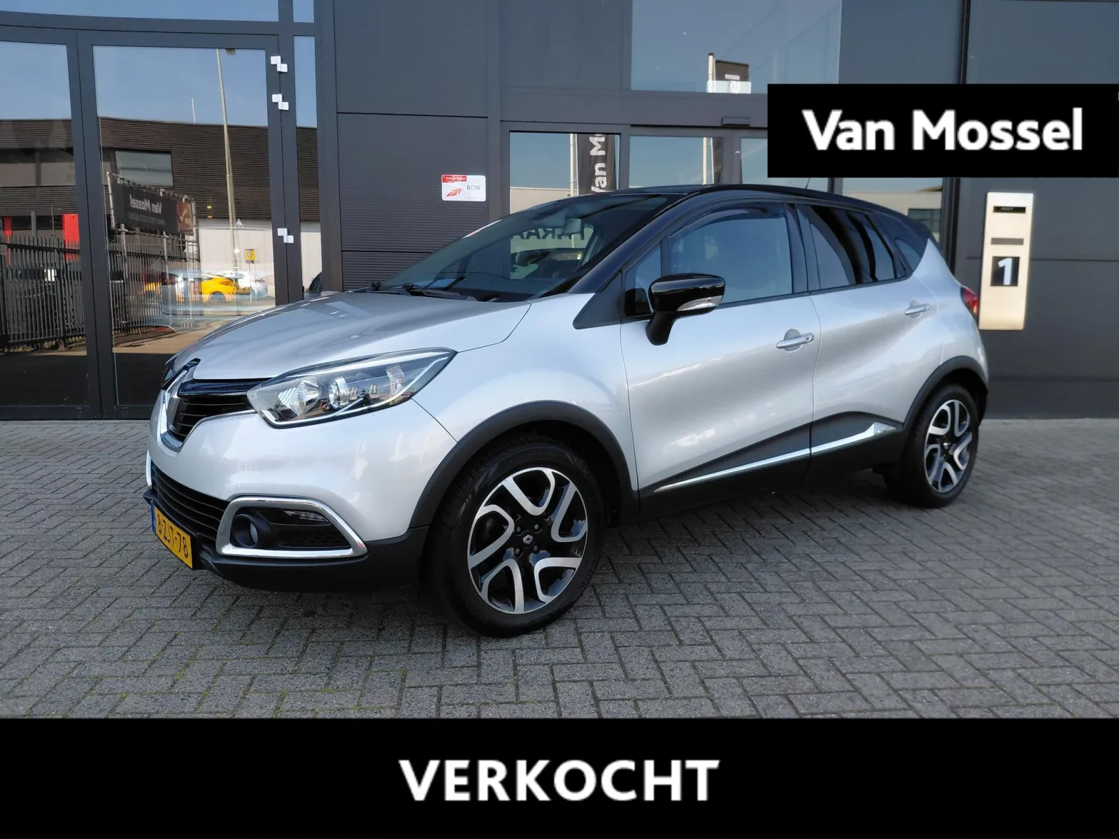 Renault Captur (2015) — foto 1