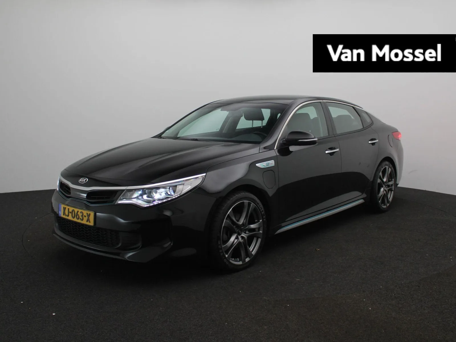 Kia Optima (2016) — foto 1