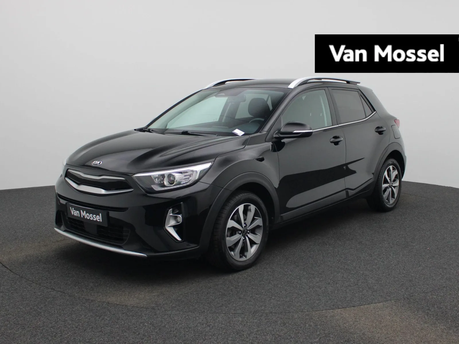 Kia Stonic (2021) — foto 1
