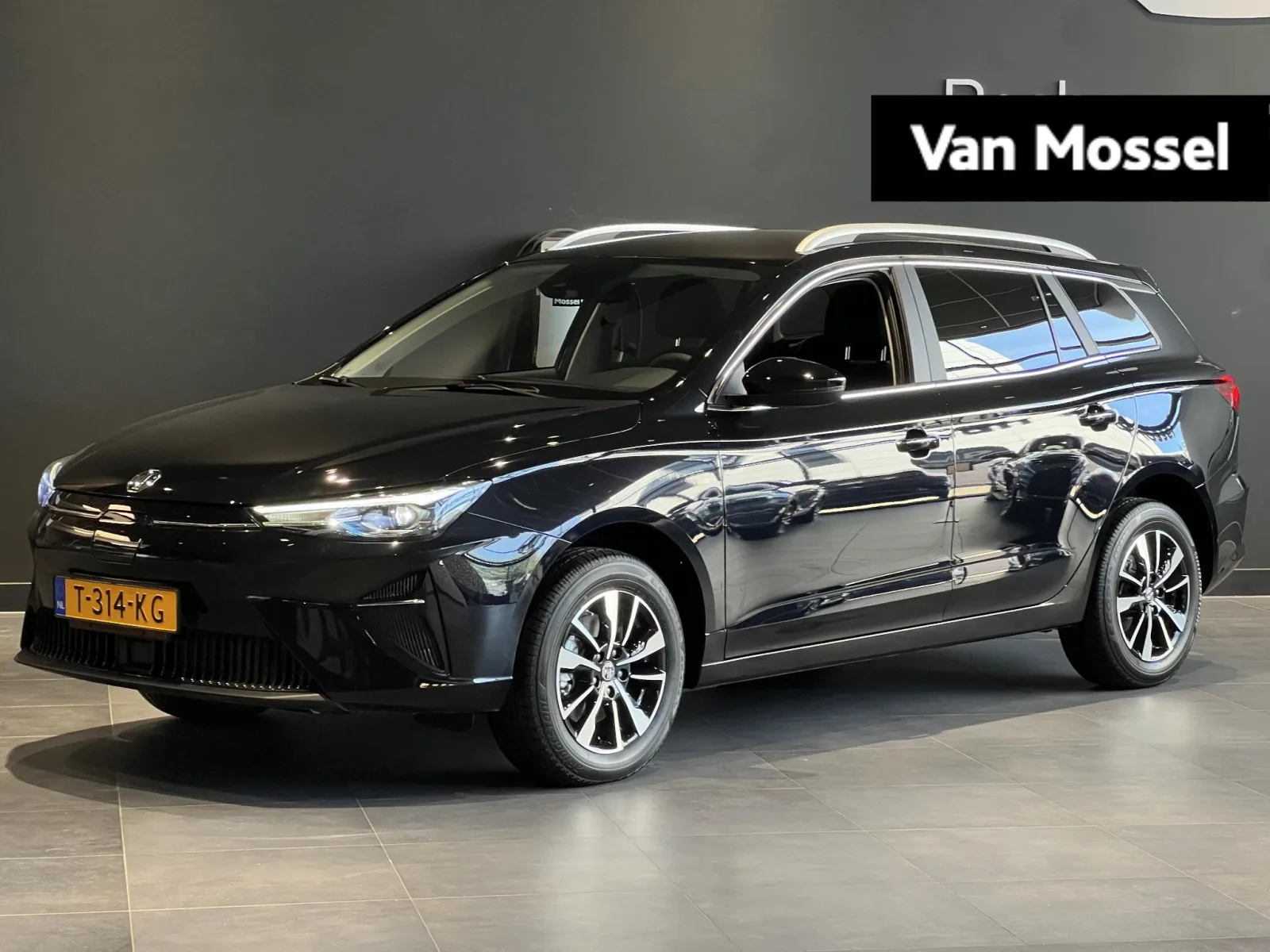 MG MG5 (2023) — foto 1