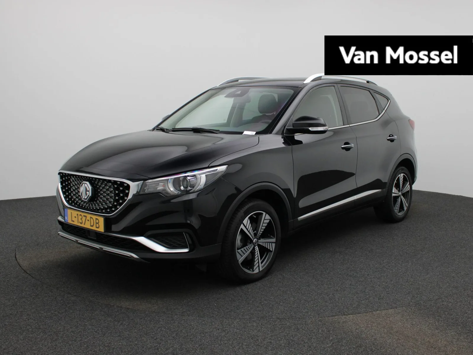 MG ZS EV (2021) — foto 1
