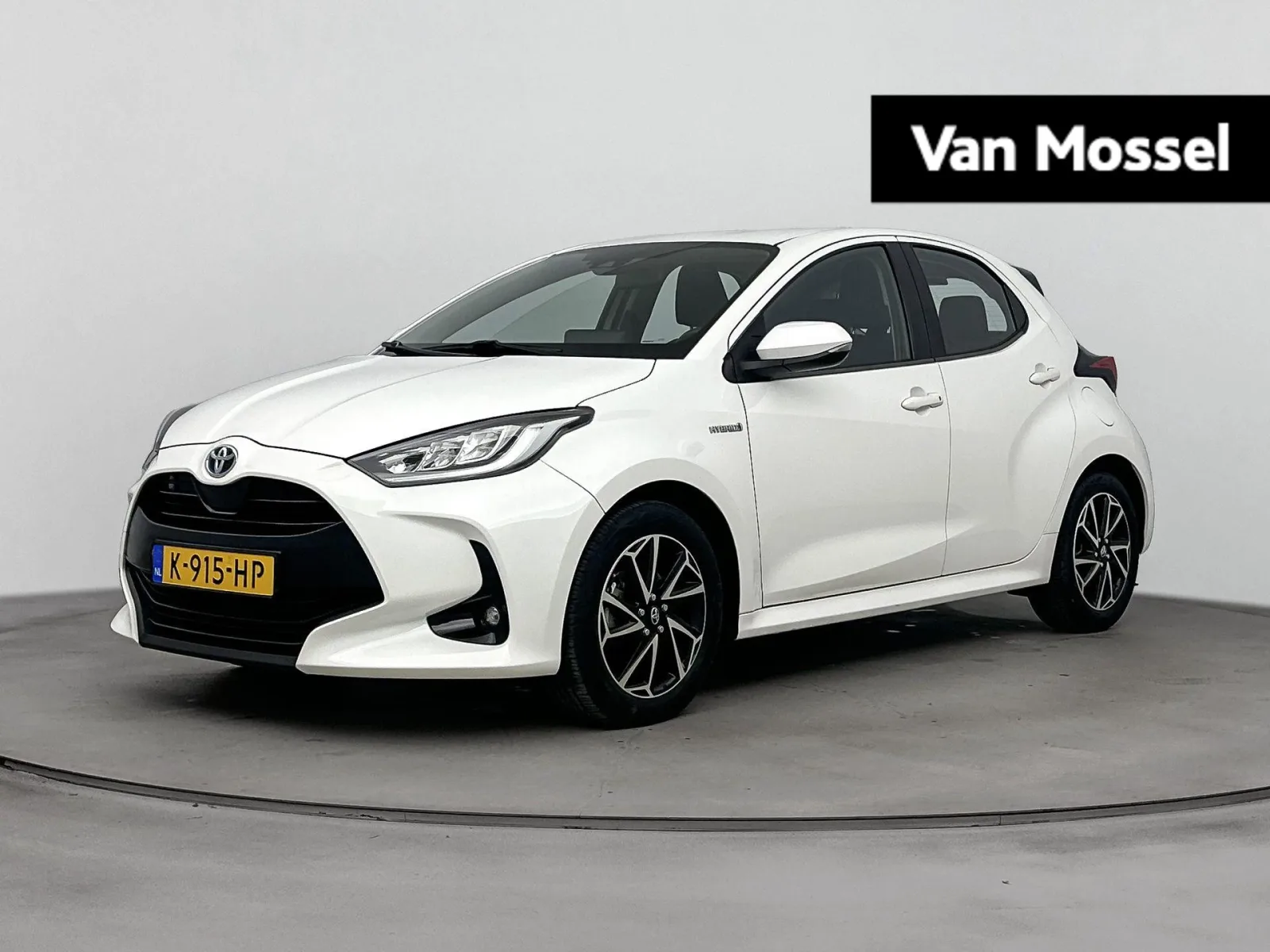 Toyota Yaris (2021) — foto 1