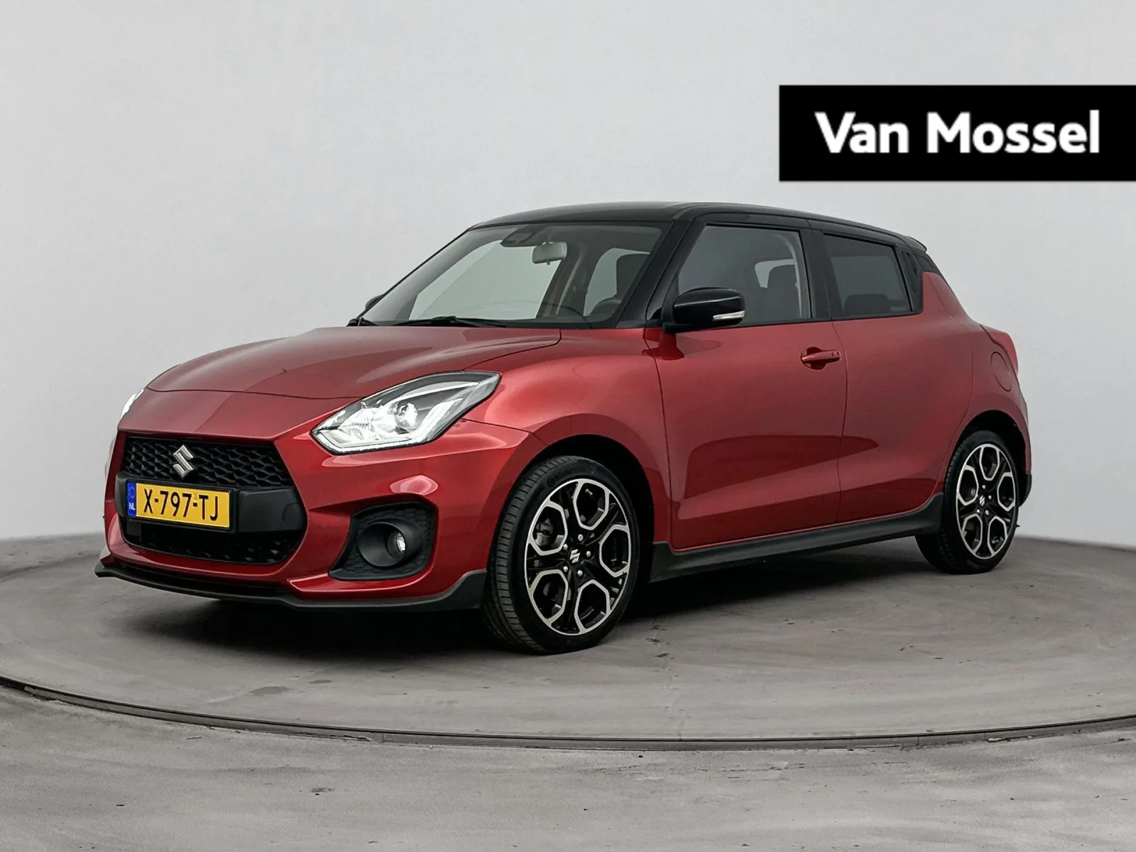 Suzuki Swift (2024) — foto 1