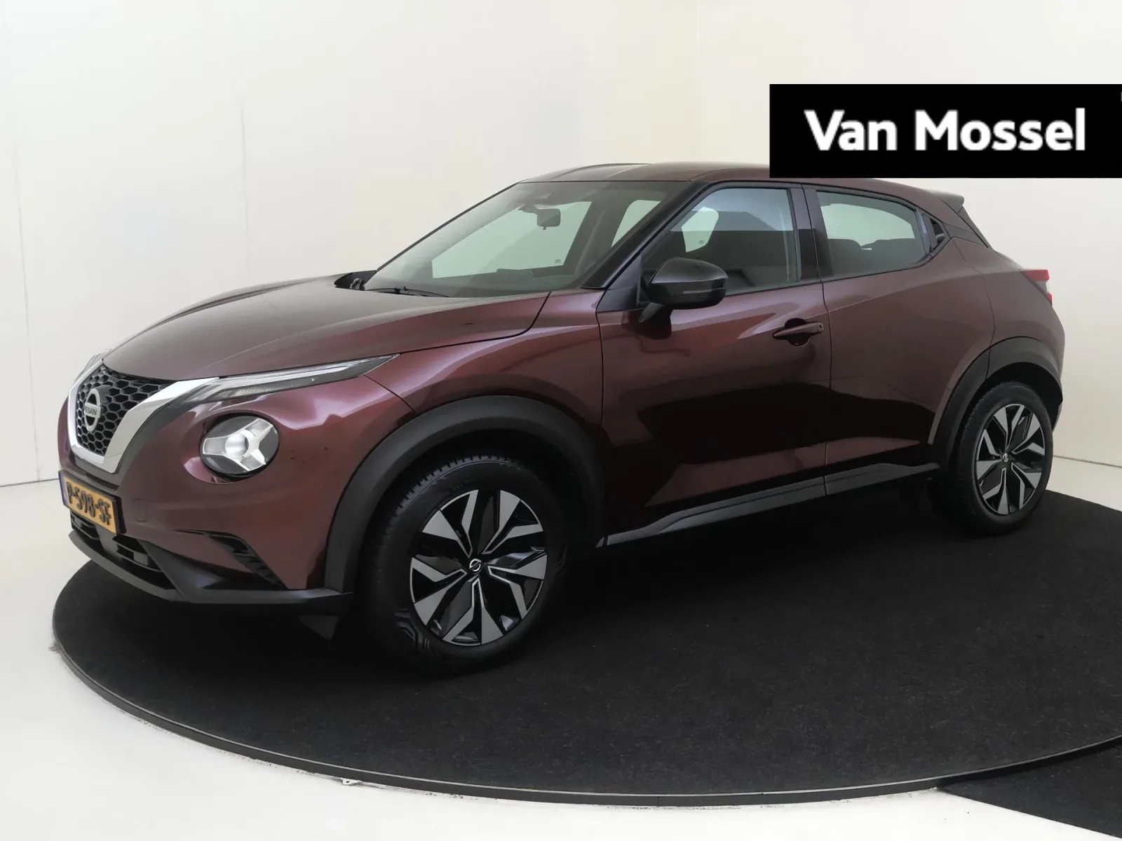Nissan Juke (2021) — foto 1