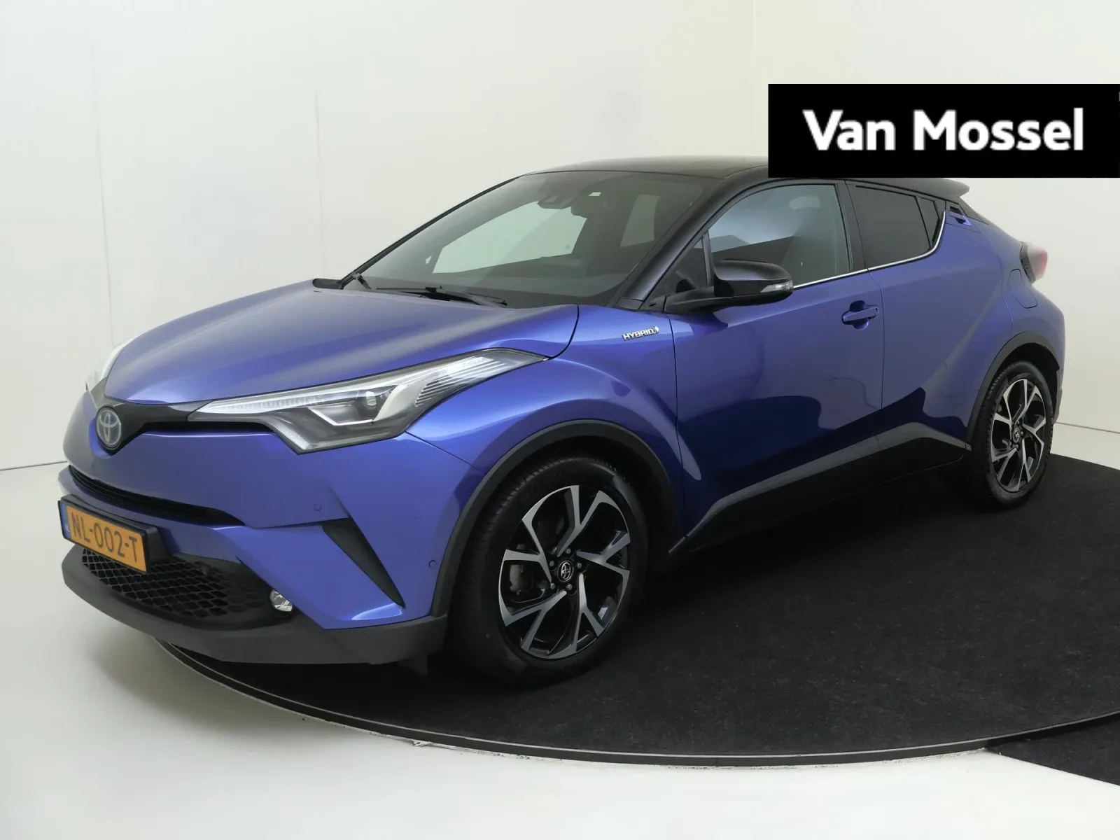 Toyota C-HR (2017) — foto 1
