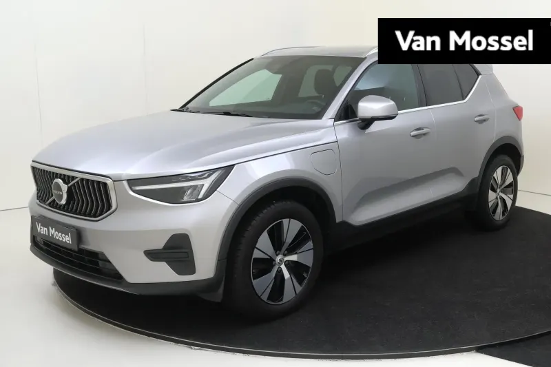 Volvo XC40 (2022)