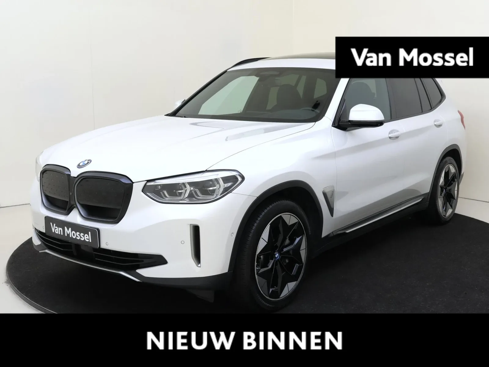 BMW iX3 (2021) — foto 1