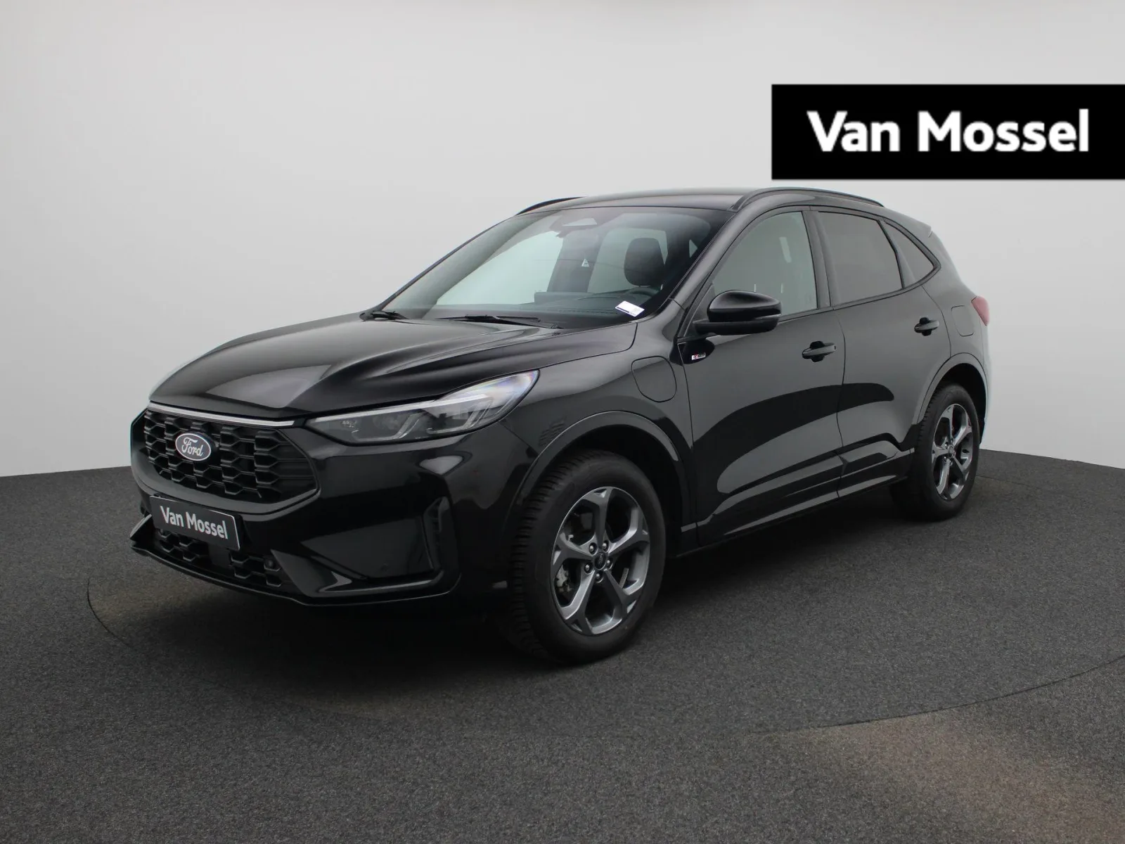 Ford Kuga (2025) — foto 1