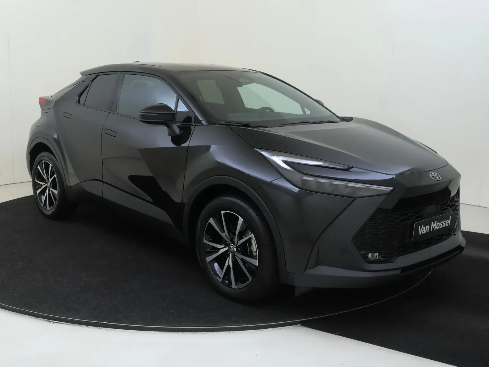Toyota C-HR (2026) — foto 1