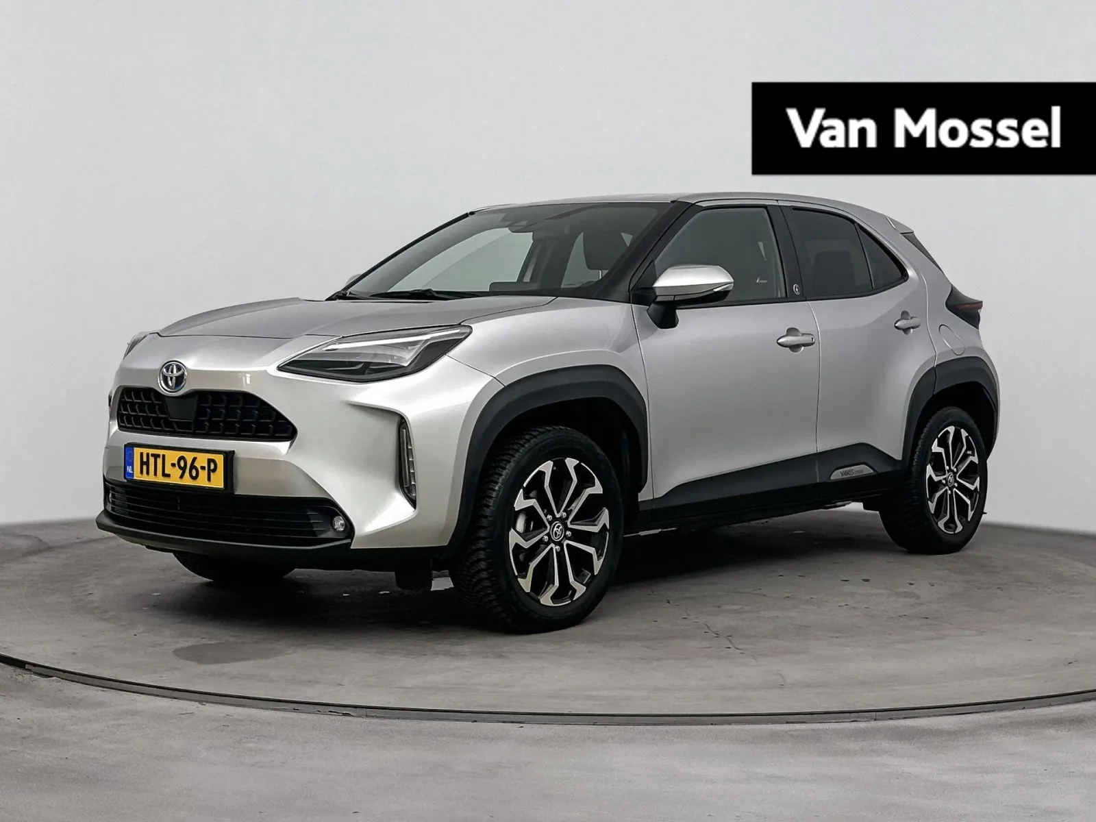 Toyota Yaris Cross (2023) — foto 1
