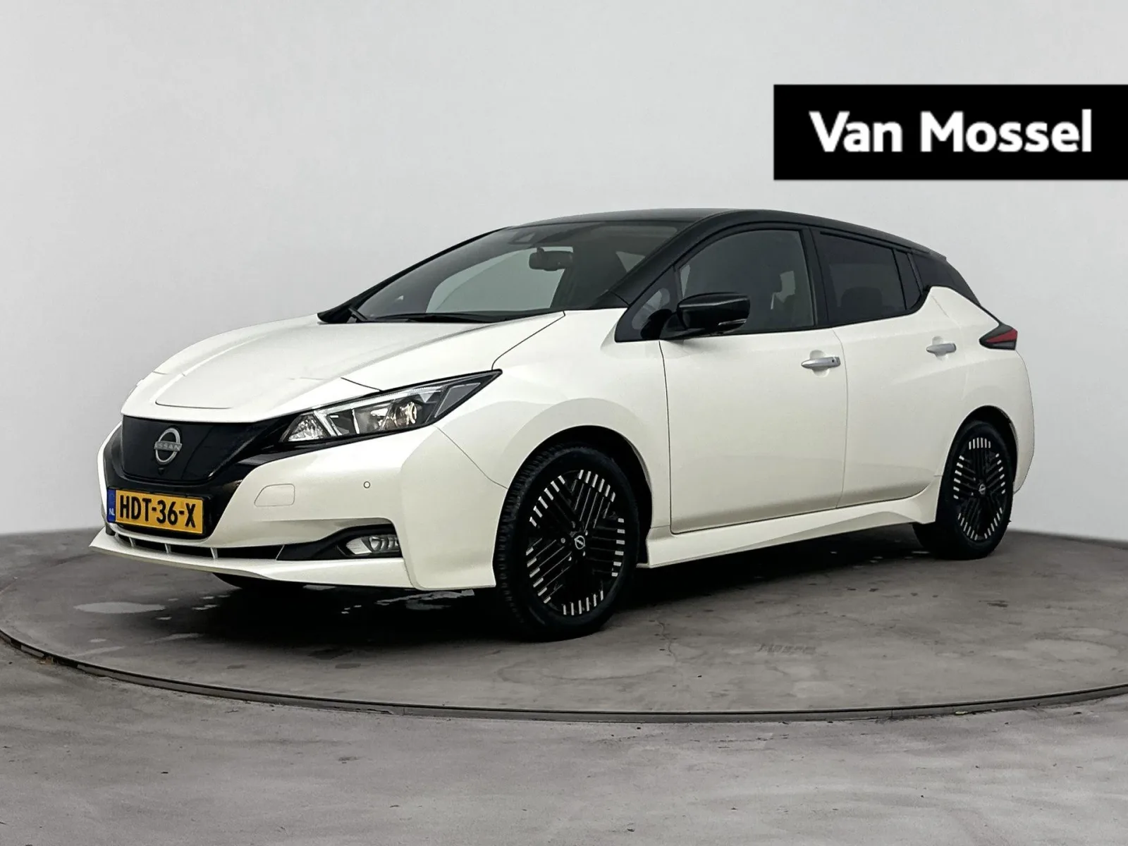 Nissan Leaf (2025) — foto 1
