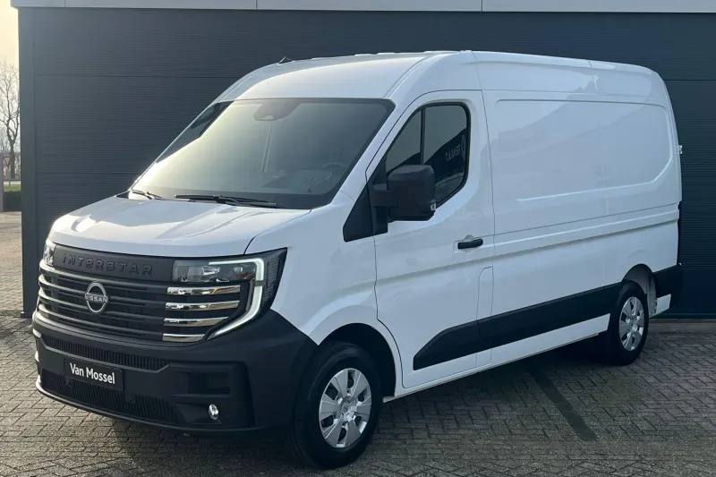 Nissan Interstar