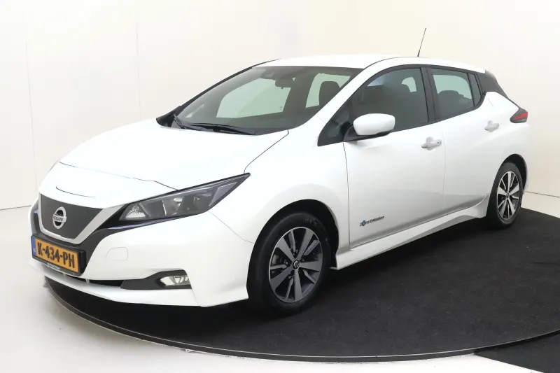 Nissan Leaf (2021)