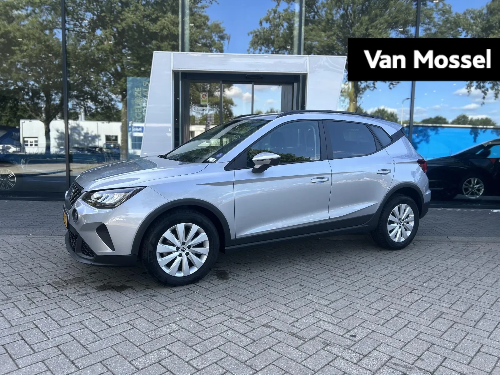 SEAT Arona (2023) — foto 1
