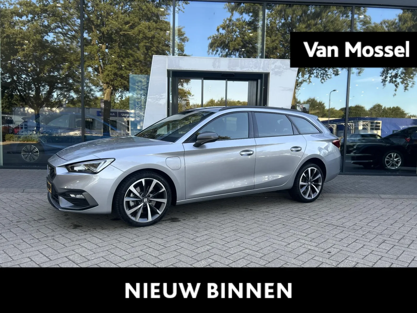 SEAT Leon (2021) — foto 1