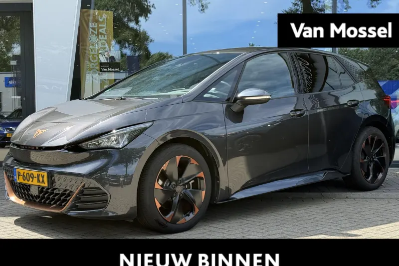CUPRA Born (2022)