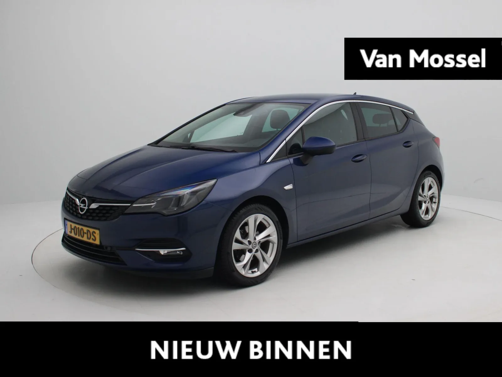 Opel Astra (2020) — foto 1
