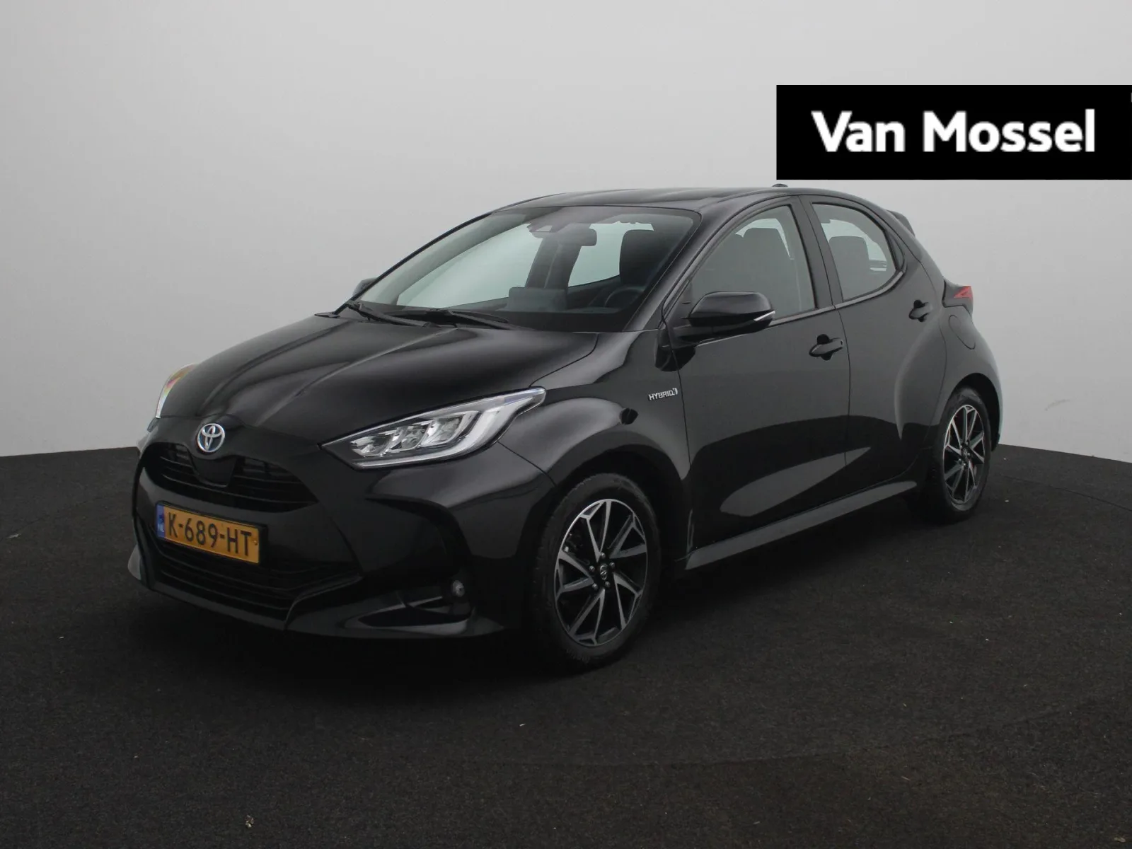 Toyota Yaris (2020) — foto 1