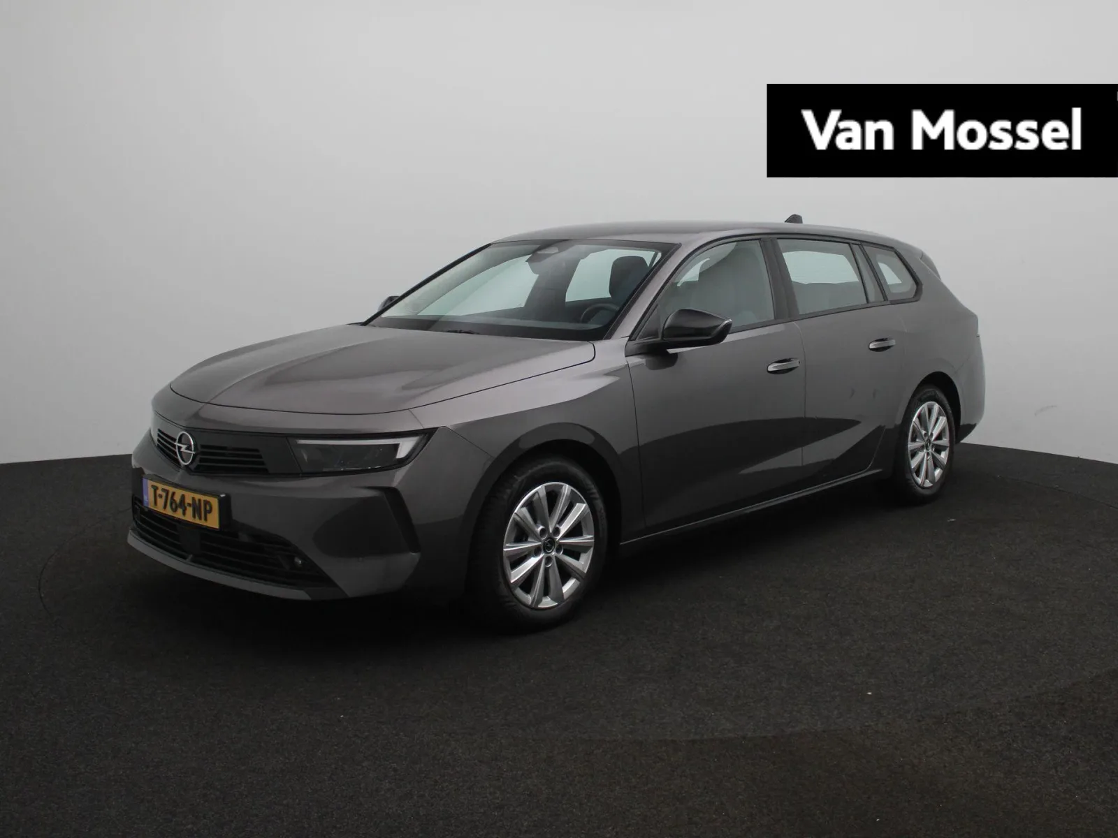 Opel Astra (2023) — foto 1