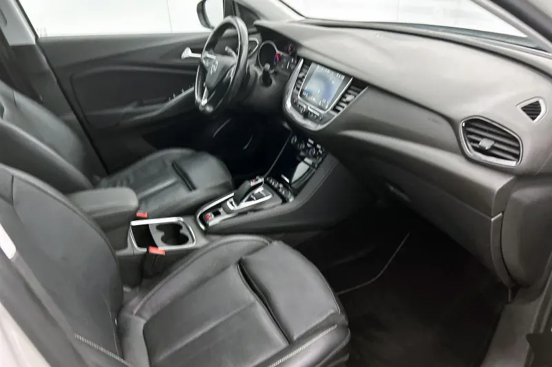 Opel Grandland X (2021)