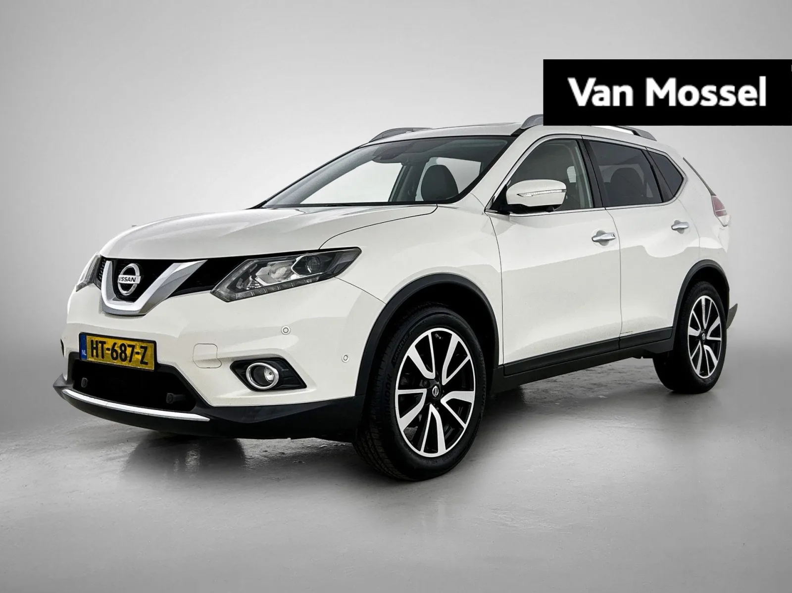 Nissan X-Trail (2016) — foto 1